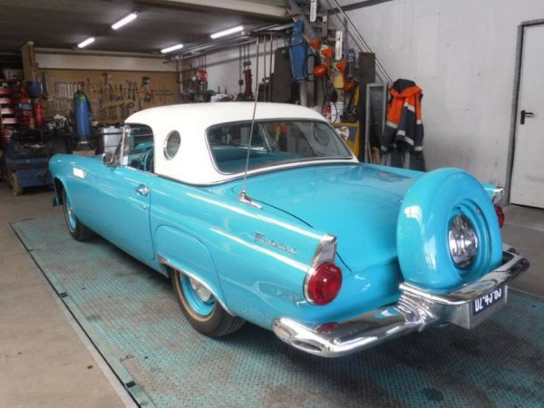 Ford Thunderbird 1956 104196