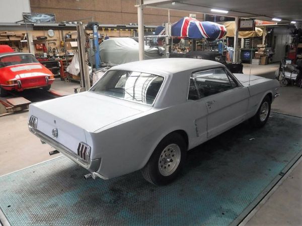 Ford Mustang 260 1965 104208