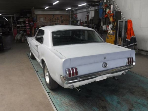 Ford Mustang 260 1965 104210