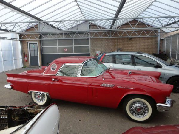 Ford Thunderbird 1957 104261