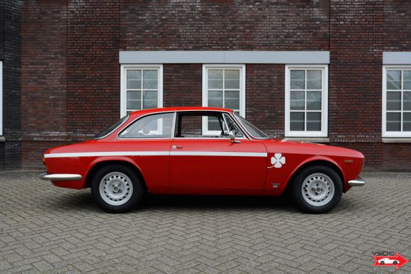 Alfa Romeo Giulia GTA 1300 Junior 1968 3021