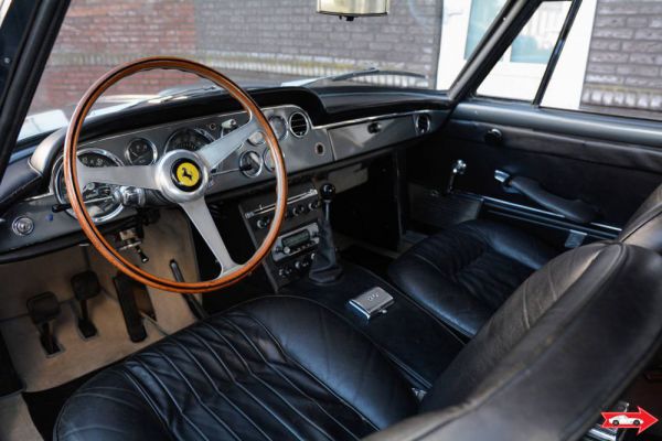 Ferrari 250 GT 2+2 1963 3054