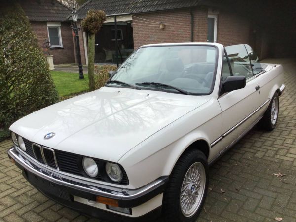 BMW 320i 1992 73254