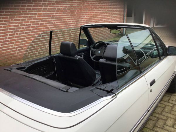 BMW 320i 1992 73255