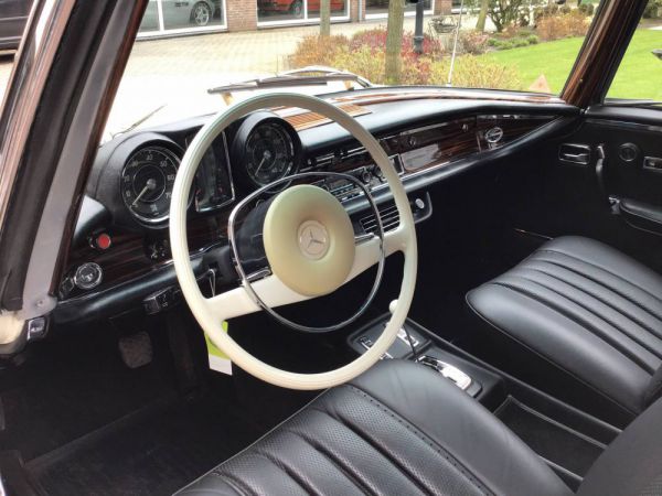 Mercedes-Benz 280 SE 1969 79021