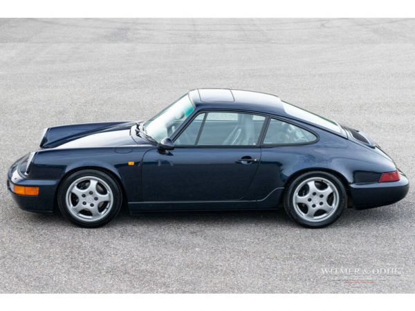 Porsche 911 Carrera 2 1991