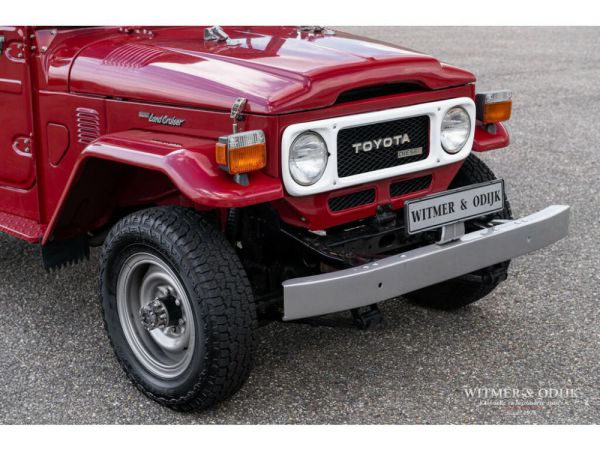 Toyota Land Cruiser BJ 40 1980 2702