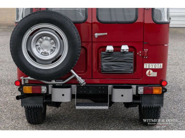 Toyota Land Cruiser BJ 40 1980 2708