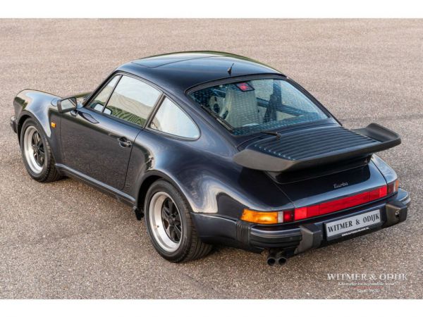 Porsche 911 Turbo 3.3 1988 2762