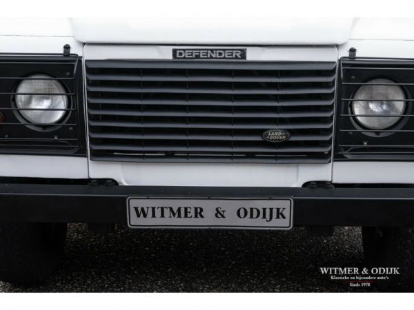 Land Rover Defender 90 1997 2797