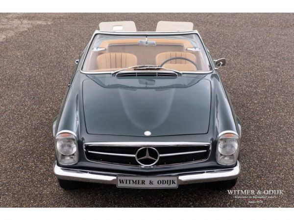 Mercedes-Benz 230 SL 1966 2853