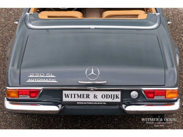 Mercedes-Benz 230 SL 1966 2874