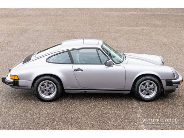 Porsche 911 Carrera 3.2 "25 years 911" 1988 98162