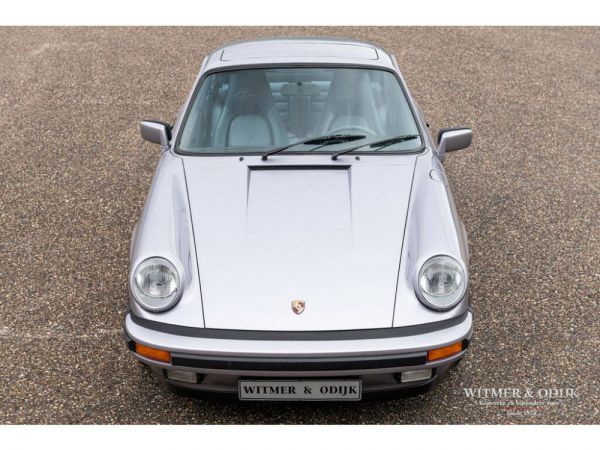 Porsche 911 Carrera 3.2 "25 years 911" 1988 98166