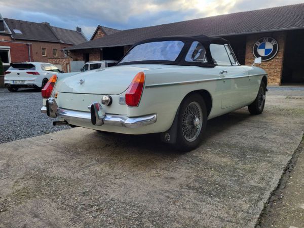 MG MGB 1973 258