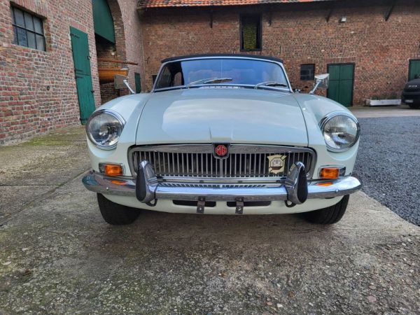 MG MGB 1973 262