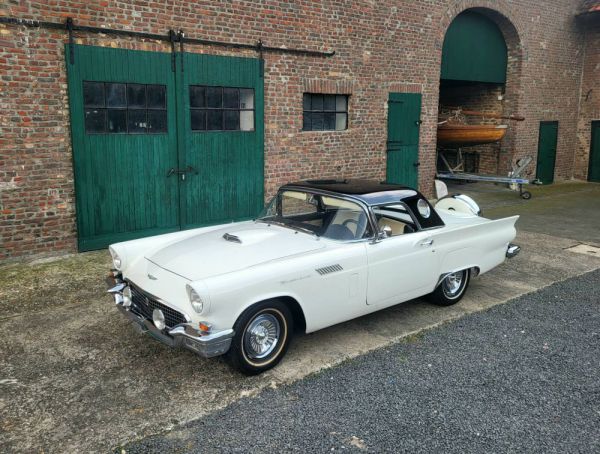 Ford Thunderbird 1957 104781