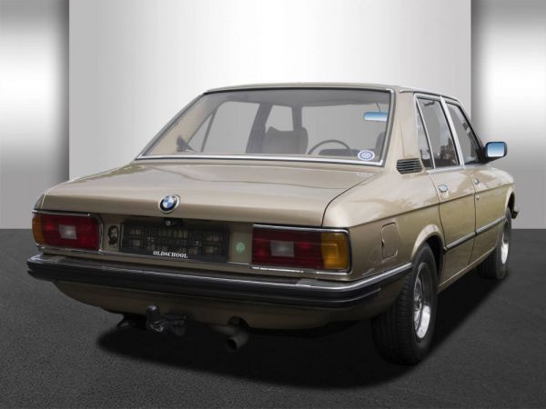 BMW 520/6 1981 547