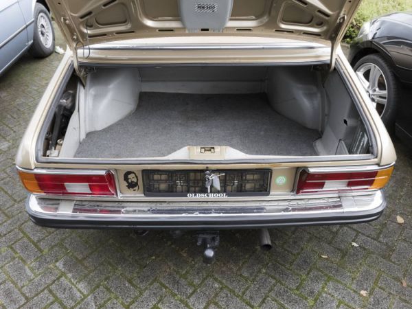 BMW 520/6 1981 554