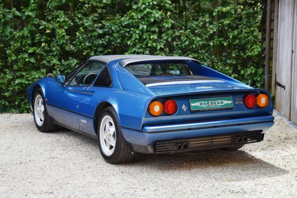 Ferrari 328 GTS 1989 676