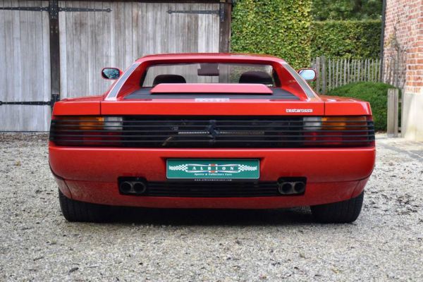 Ferrari Testarossa 1986 689