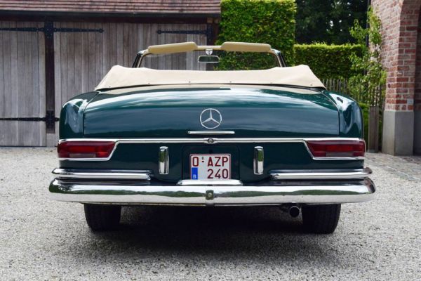 Mercedes-Benz 220 SE b 1963 790