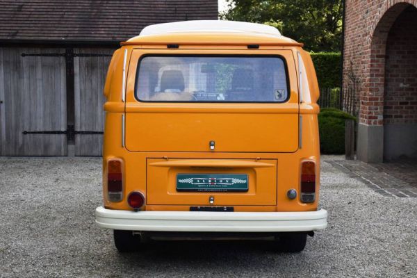 Volkswagen T2b Camper 1978 857