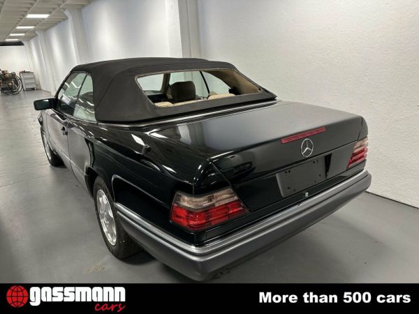 Mercedes-Benz E 320 1995 20821