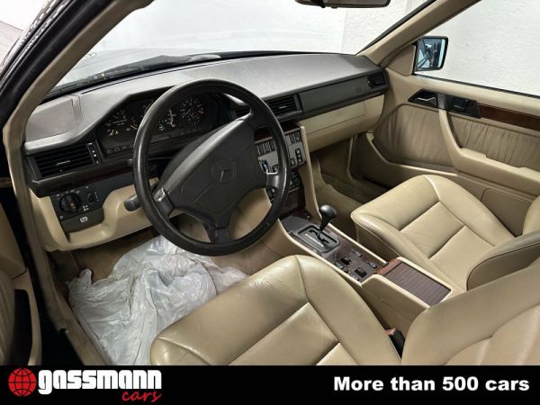 Mercedes-Benz E 320 1995 20825