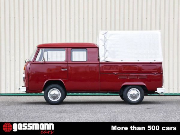 Volkswagen T2b pickup double cabin 1973