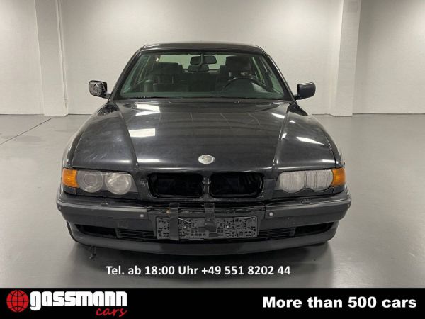 BMW 750iL 1999