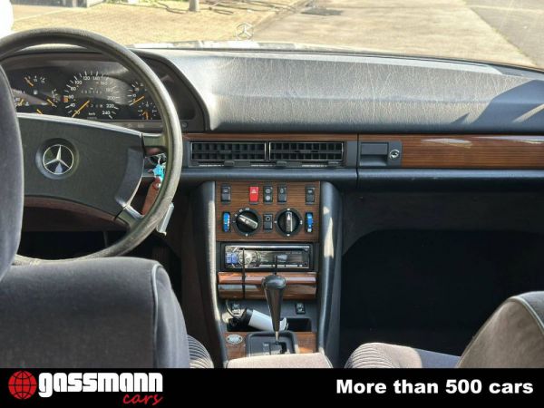 Mercedes-Benz 300 SEL 1989 21730