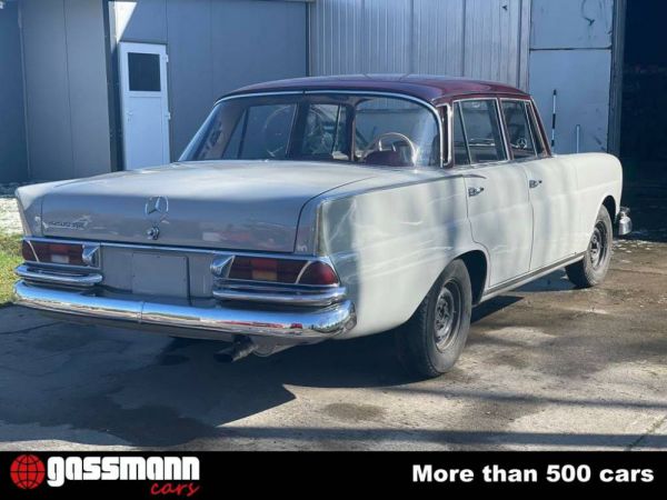 Mercedes-Benz 220 SE b 1961 22072