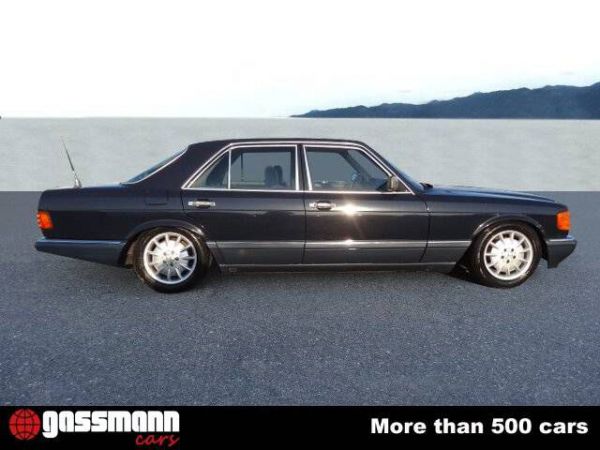 Mercedes-Benz 300 SE 1989 22459