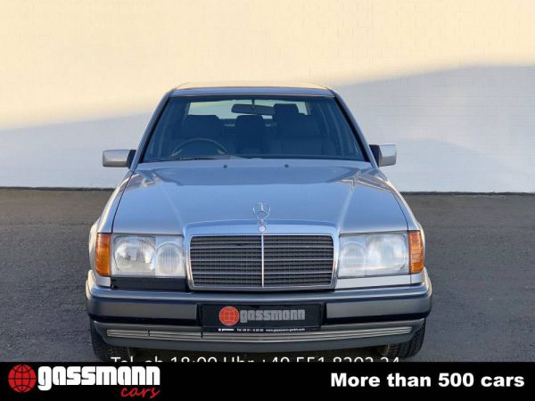 Mercedes-Benz 260 E Lunga 1990