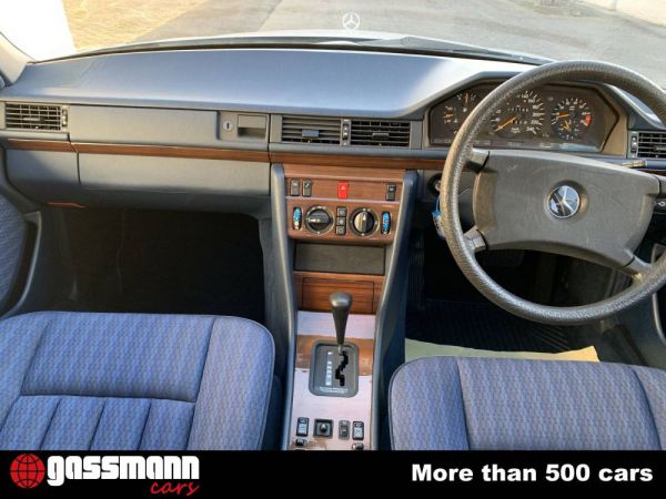 Mercedes-Benz 260 E Lunga 1990 22487