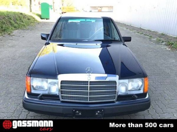 Mercedes-Benz 260 E Lunga 1992 22520