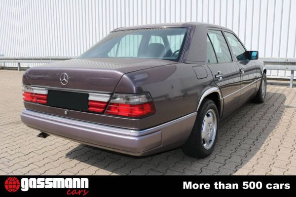 Mercedes-Benz 300 d 1990 22533