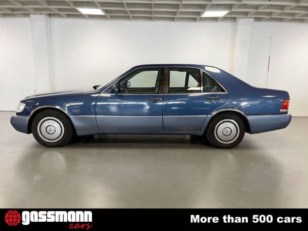 Mercedes-Benz 300 SE 1991 22775