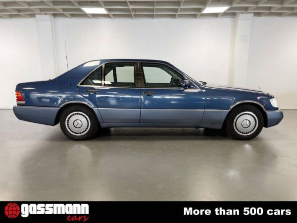 Mercedes-Benz 300 SE 1991 22776