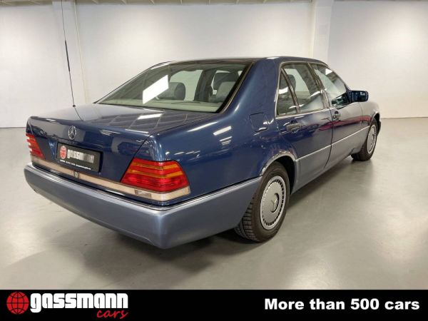 Mercedes-Benz 300 SE 1991 22777