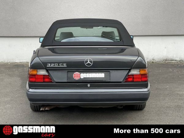 Mercedes-Benz E 320 1993 23077