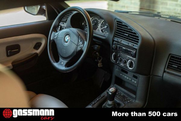 BMW 320i 2000 57775