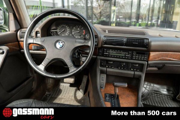 BMW 750iL 1989 84335