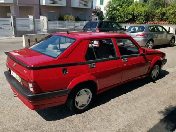 Alfa Romeo 75 1.8 1991 31991