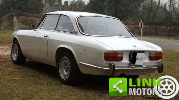 Alfa Romeo 2000 GT Veloce 1972 32094