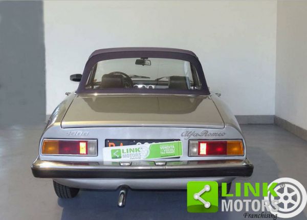 Alfa Romeo Spider 1300 1977 32117