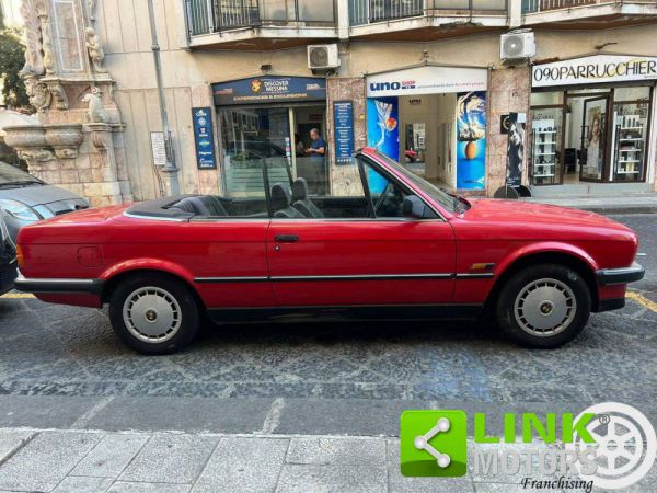 BMW 320i 1990 32302