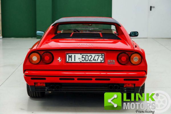 Ferrari 208 GTS Turbo 1986 32517