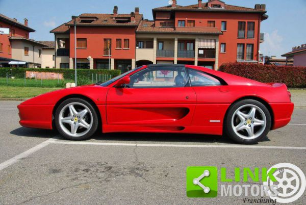 Ferrari F 355 GTS 1995 32592